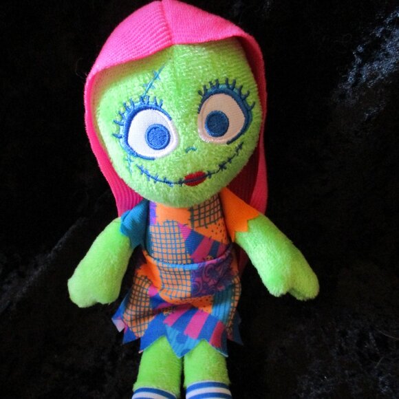Disney The Nightmare Before Christmas Blacklight Neon Collector Plush Sally 9" - Picture 1 of 3